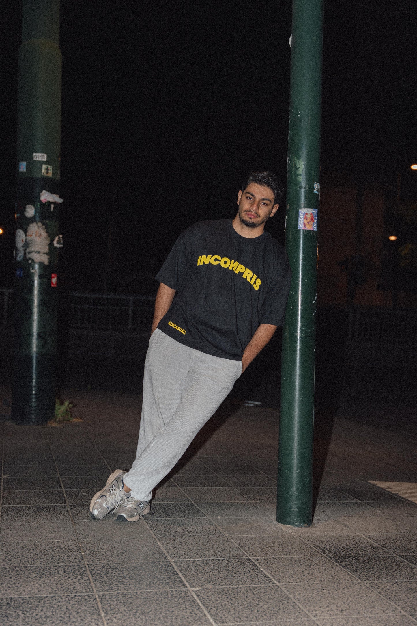 BASICASUALS Oversized "Incompris" T-Shirt